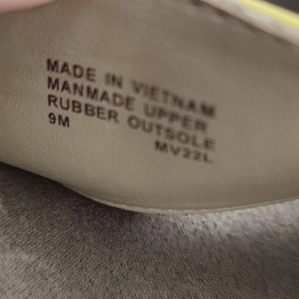 MICHAEL KORS WOMAN'S SANDALS - Picture 10 of 10